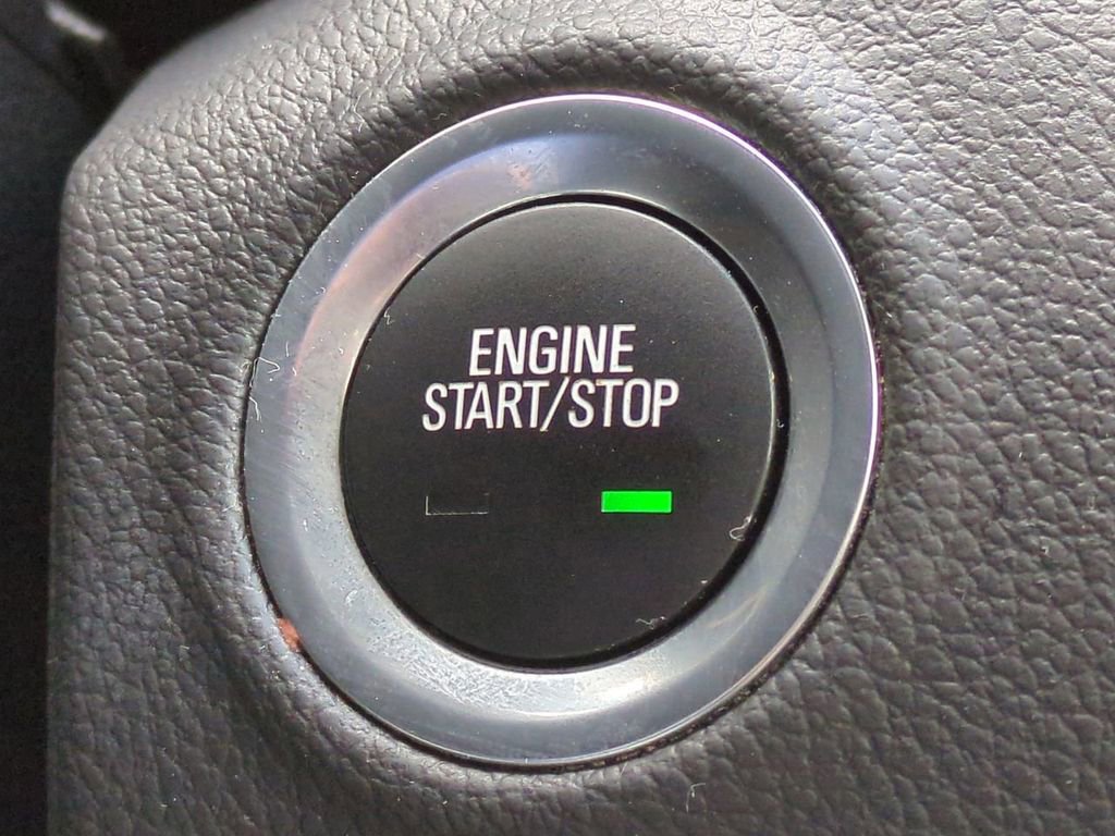 Used 2020 Buick Envision Essence w/ Experience Buick Package image 28