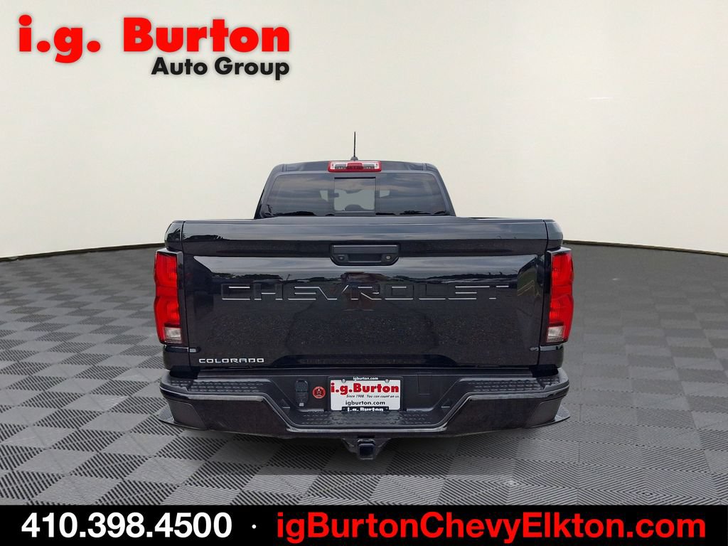 Certified 2024 Chevrolet Colorado Z71 w/ Z71 Convenience Package 2 AWD/4WD image 5