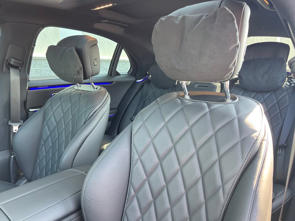 Used 2024 Mercedes-Benz S 580 4MATIC Sedan w/ AMG Line image 14