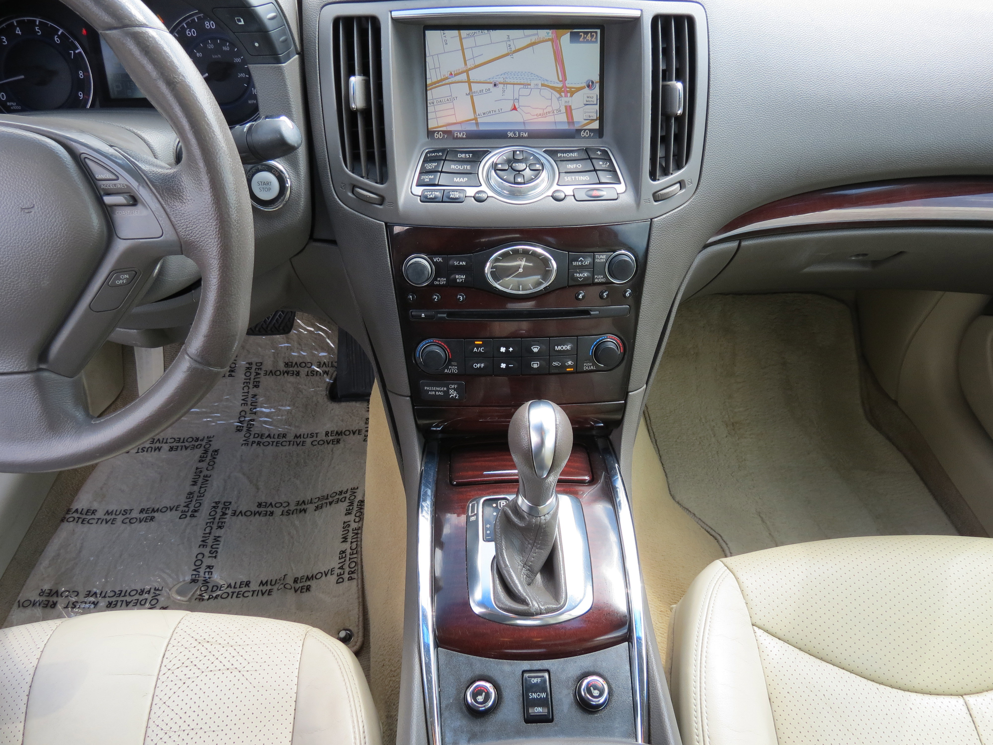 Used 2010 INFINITI G37 x w/ Premium Pkg image 19
