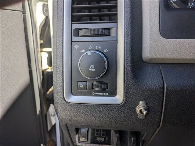 Used 2011 RAM 3500 Big Horn AWD/4WD image 14