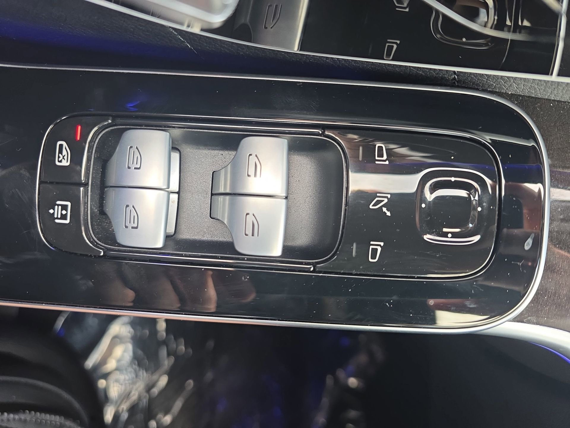Used 2023 Mercedes-Benz S 580e 4MATIC Sedan image 27