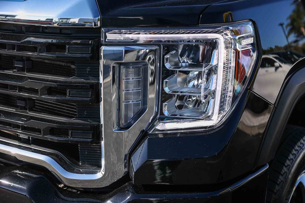 Used 2022 GMC Sierra 3500 Denali w/ Denali Ultimate Package image 19