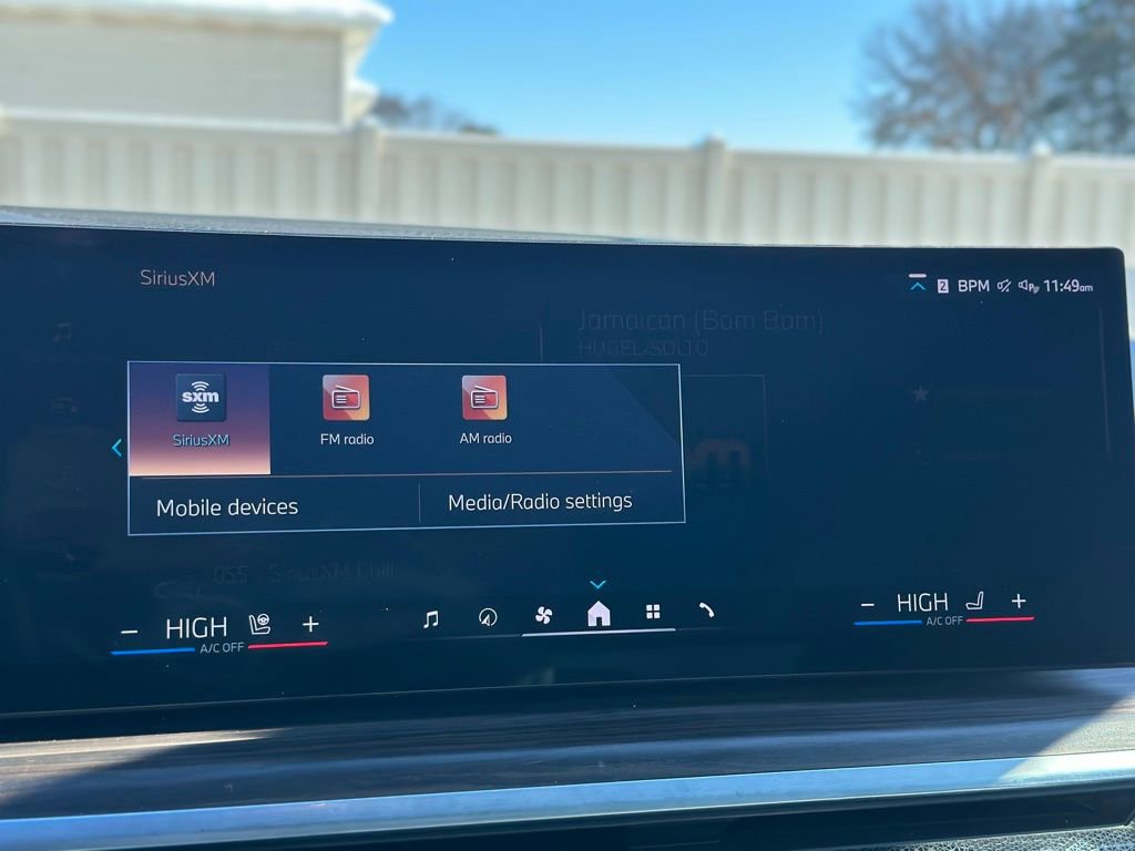 Certified 2024 BMW X5 xDrive40i w/ Executive Package image 37