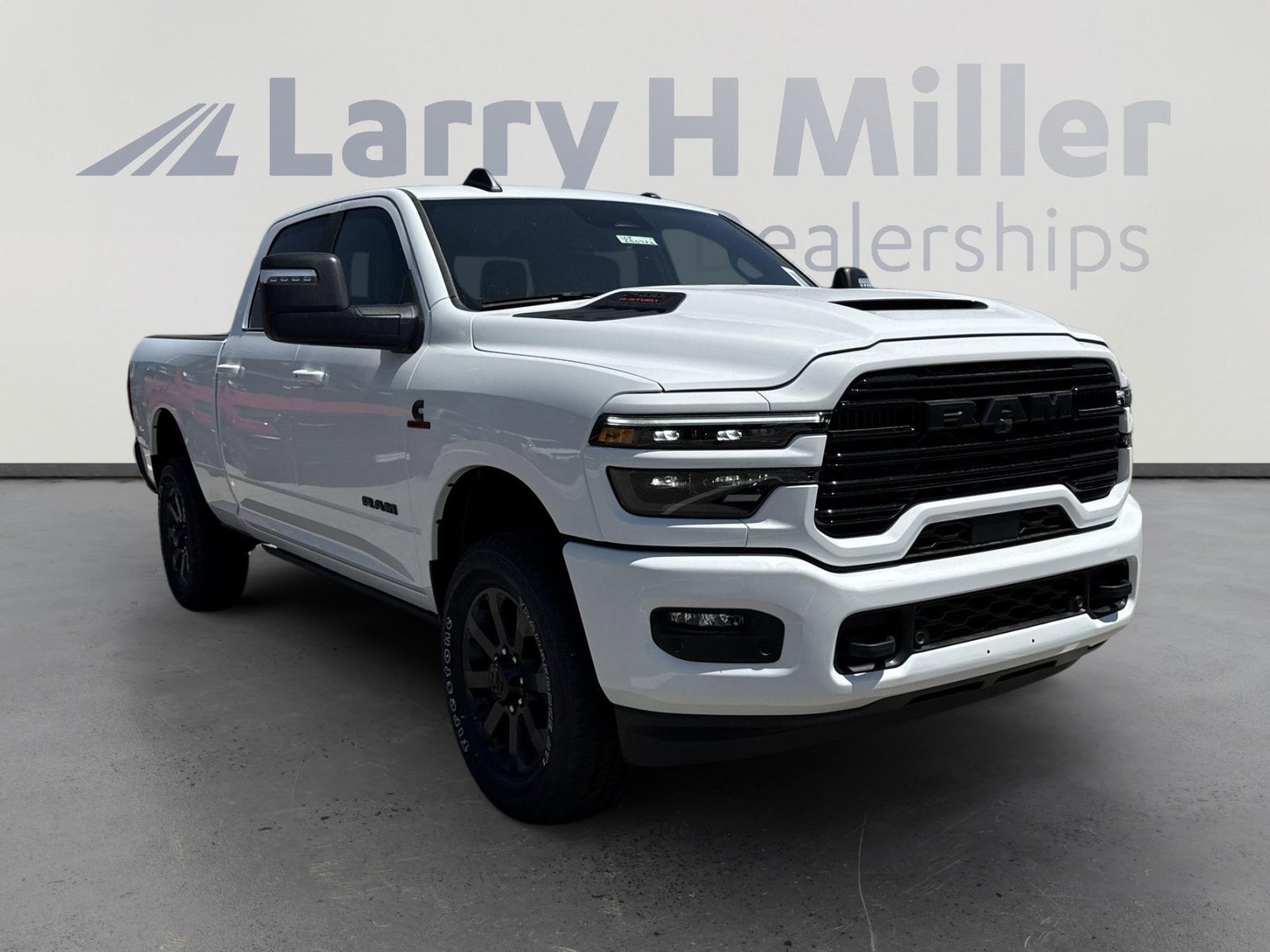 New 2025 RAM 2500 Laramie image 2