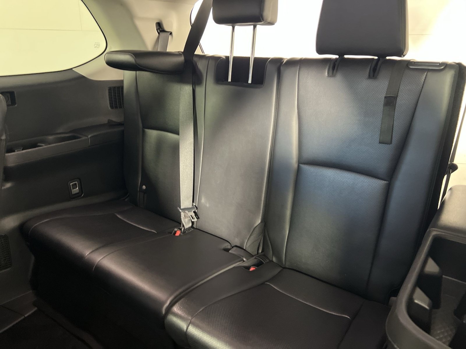 Used 2025 Toyota Grand Highlander AWD image 24