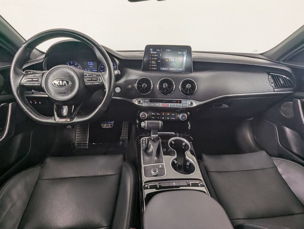 Used 2021 Kia Stinger GT-Line w/ Sun & Sound Package RWD image 13
