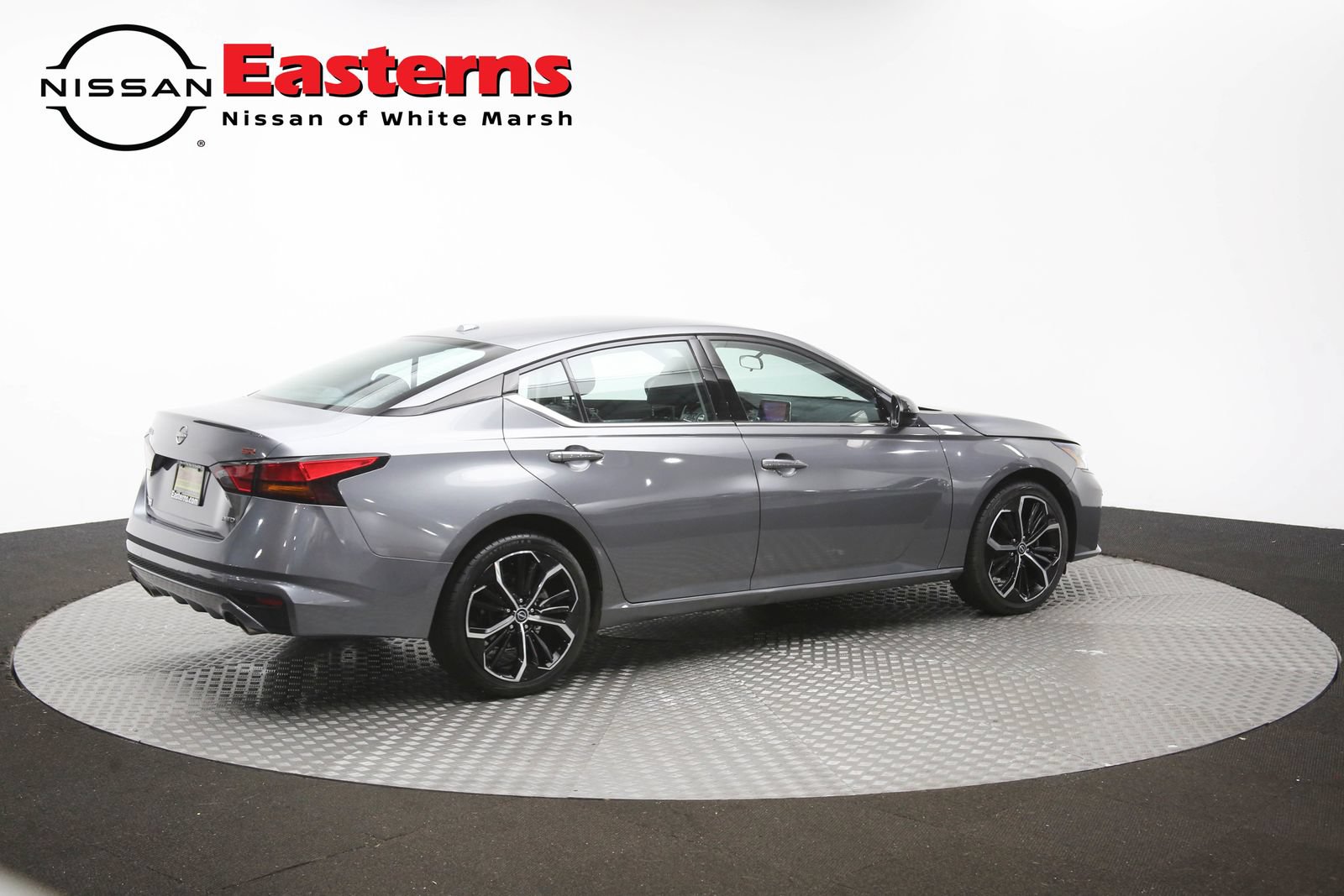 Used 2023 Nissan Altima 2.5 SR AWD/4WD image 41