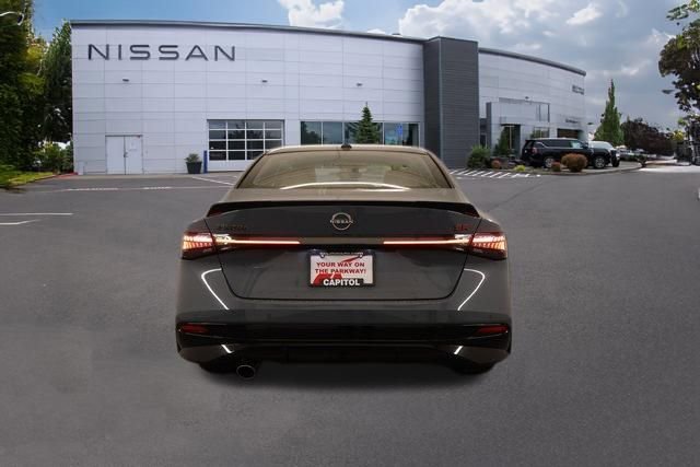 New 2026 Nissan Sentra SR w/ SR Premium Package image 3