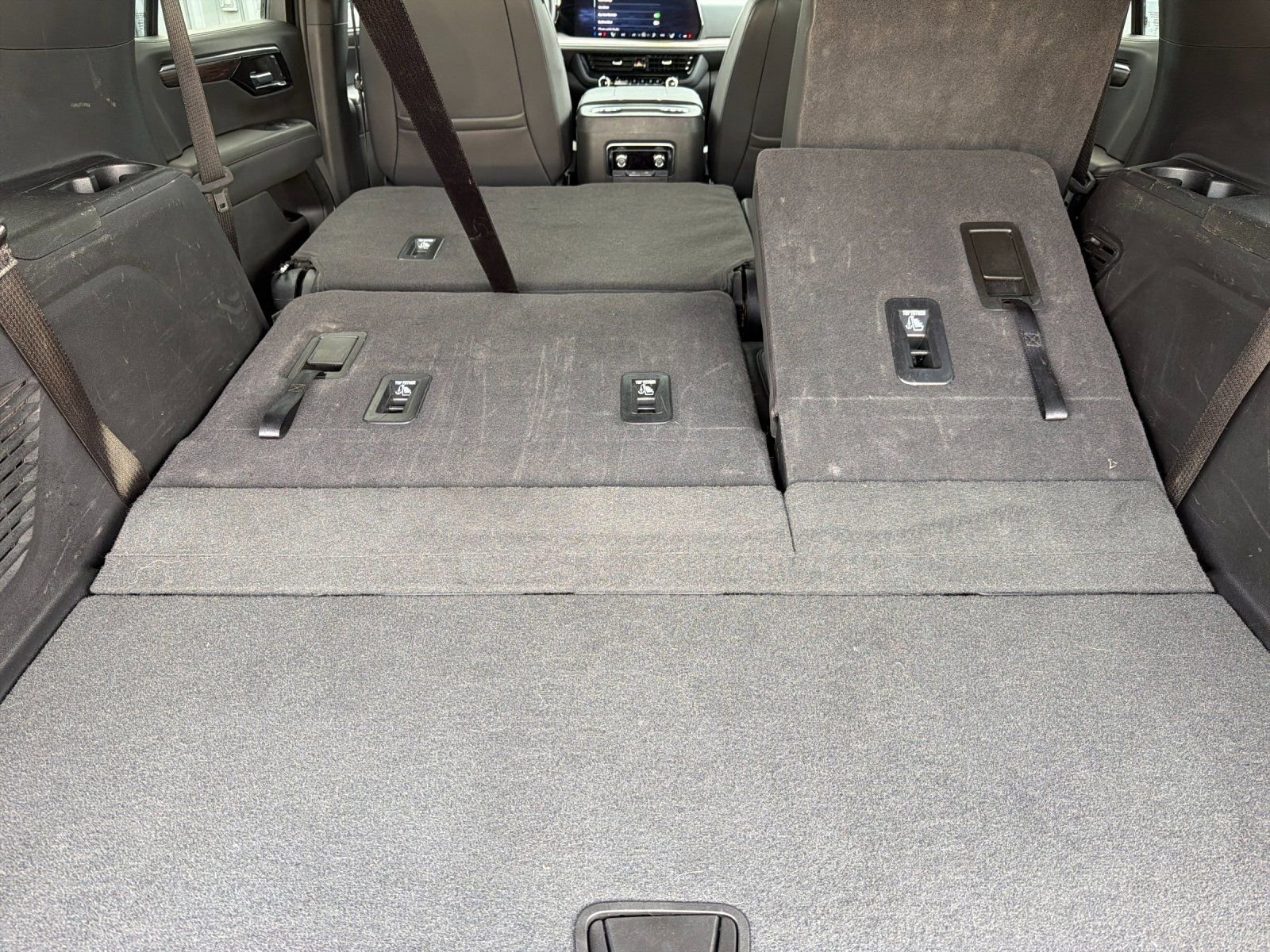 Used 2025 Chevrolet Tahoe LT AWD/4WD image 15