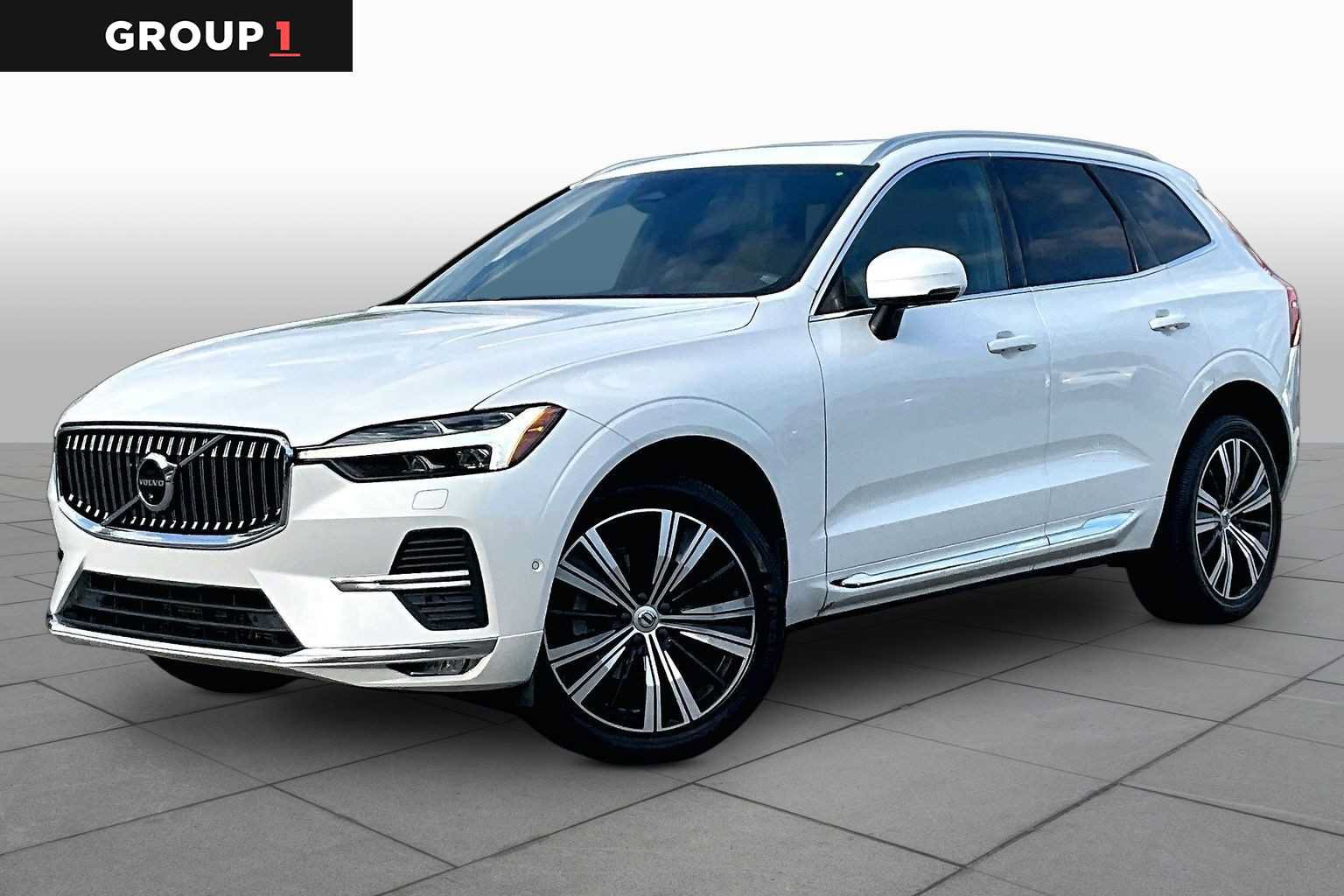 Used 2023 Volvo XC60 B5 Plus w/ Climate Package AWD/4WD image 1