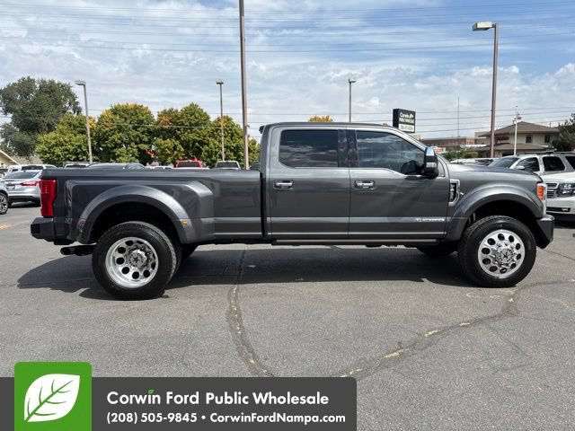 Used 2017 Ford F450 Platinum w/ Platinum Ultimate Package AWD/4WD image 4