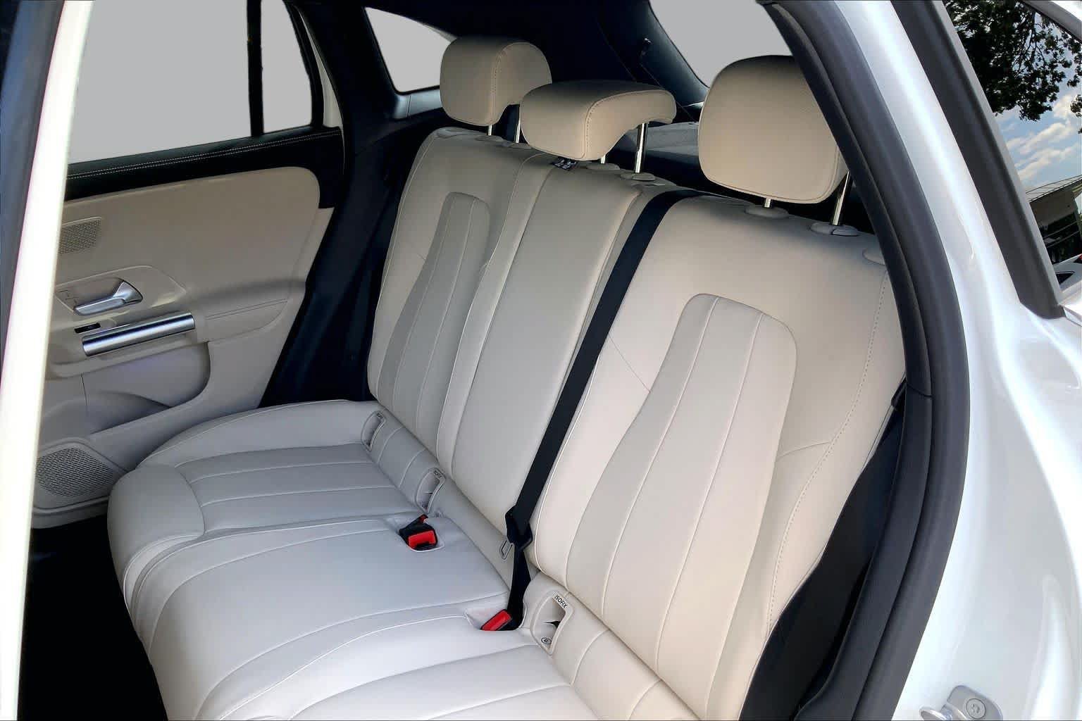 New 2026 Mercedes-Benz GLA 250 4MATIC image 13