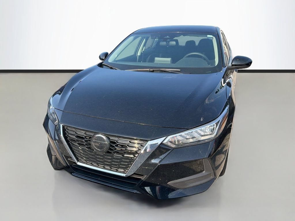 Used 2021 Nissan Sentra SV FWD image 2