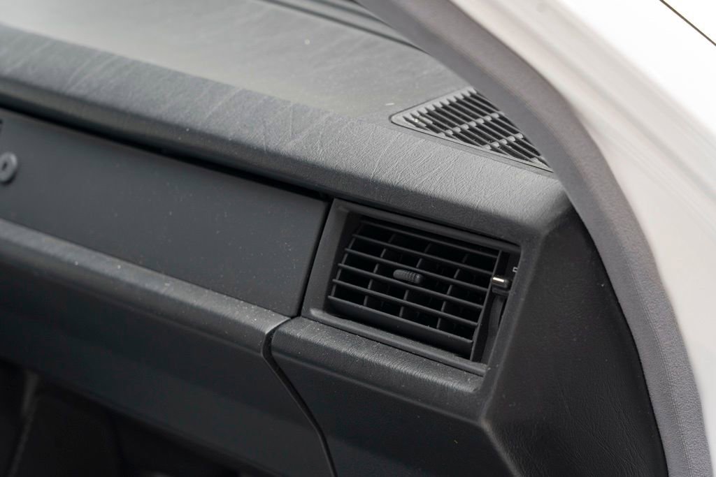 Used 1991 Mercedes-Benz 190 E 2.6 image 45