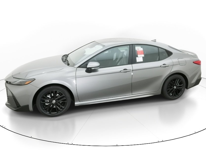 New 2026 Toyota Camry SE image 2