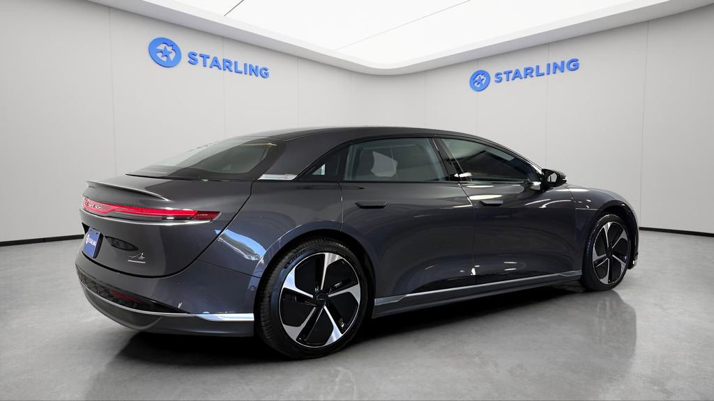 Used 2024 Lucid Air Touring image 9