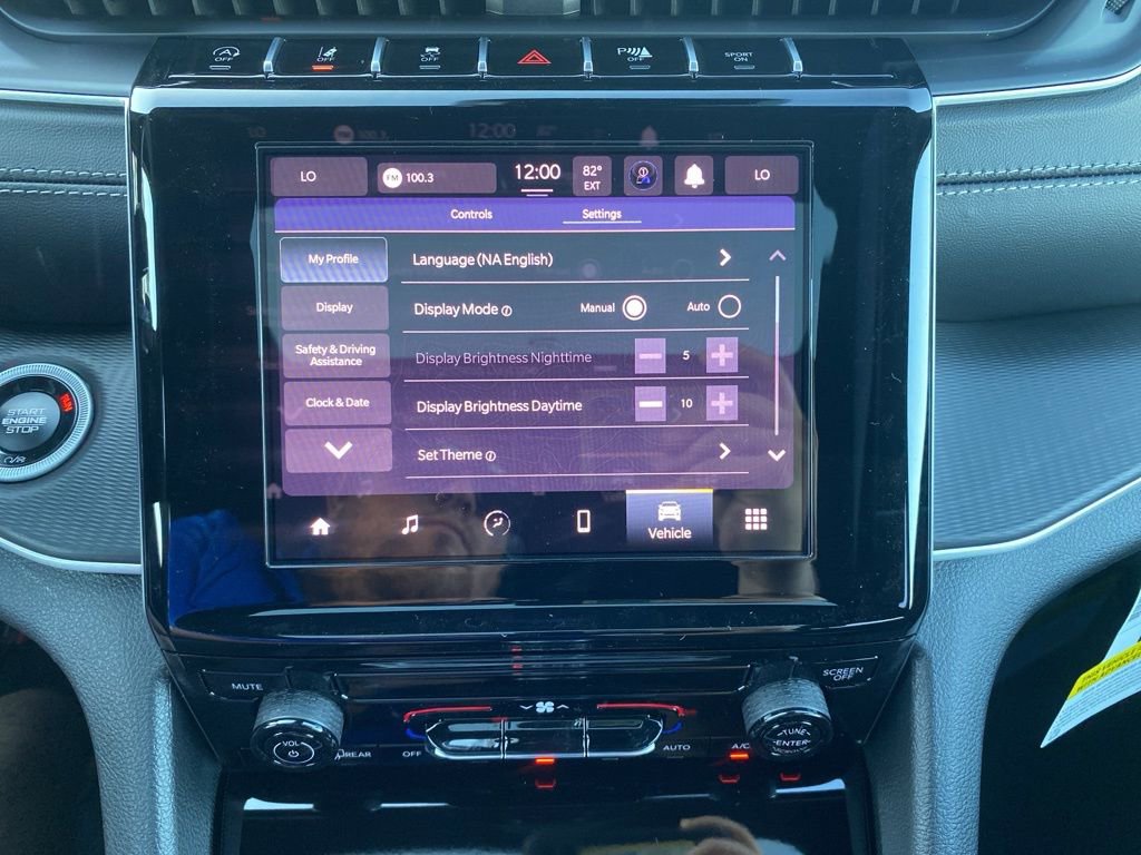 New 2025 Jeep Grand Cherokee Laredo X image 34