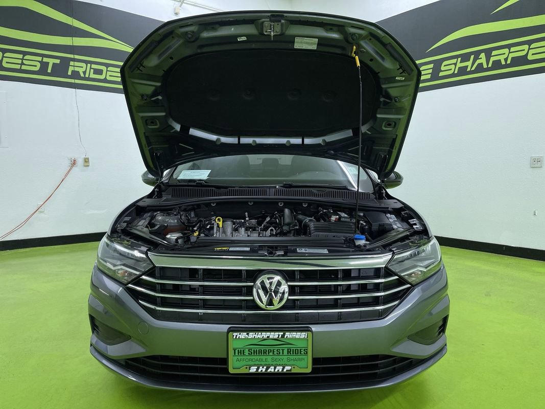 Used 2019 Volkswagen Jetta SE image 4