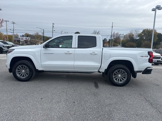New 2026 Chevrolet Colorado LT image 3