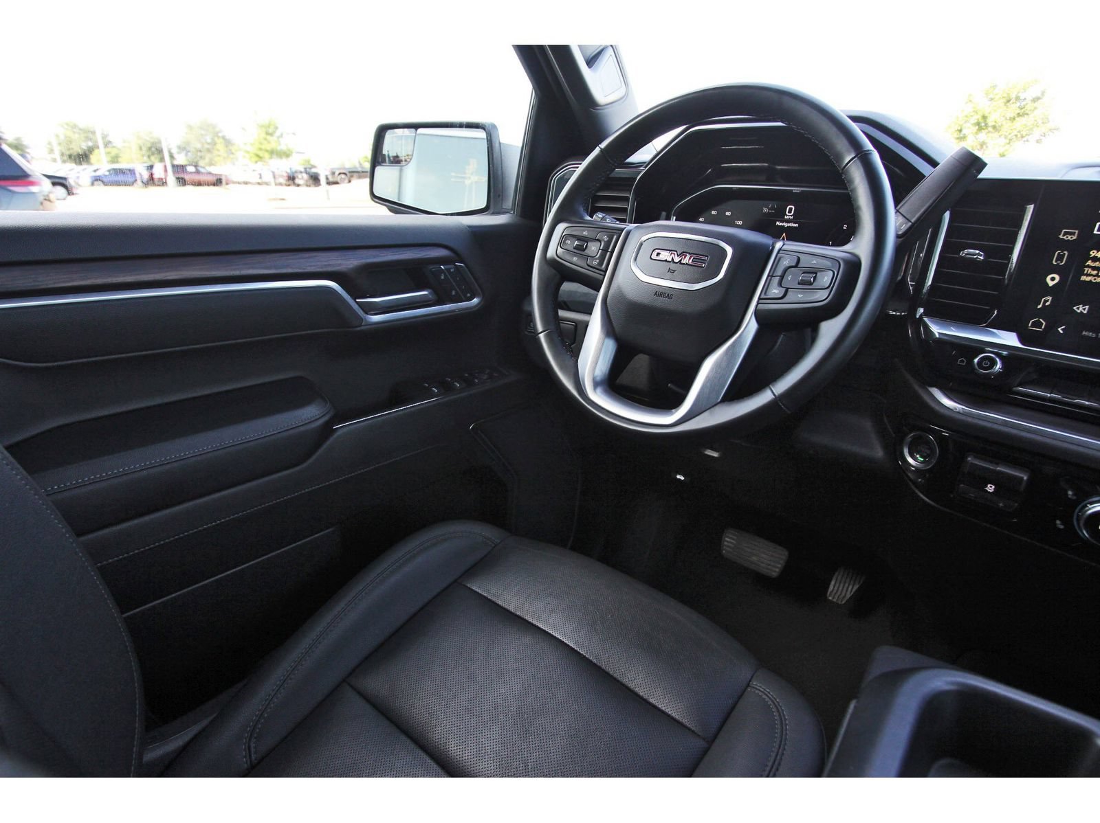 Used 2025 GMC Sierra 1500 SLT RWD image 11