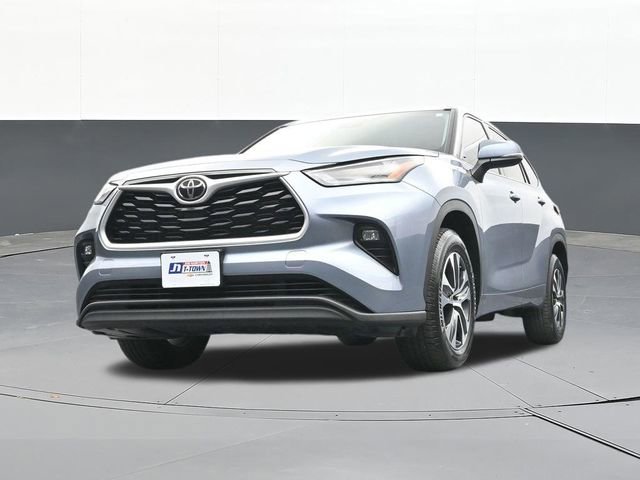 Used 2021 Toyota Highlander XLE image 58