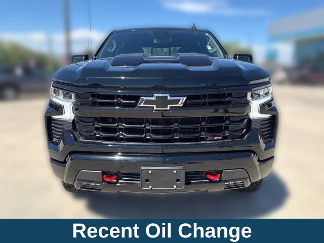 Used 2024 Chevrolet Silverado 1500 LT Trail Boss w/ Convenience Package II AWD/4WD image 3