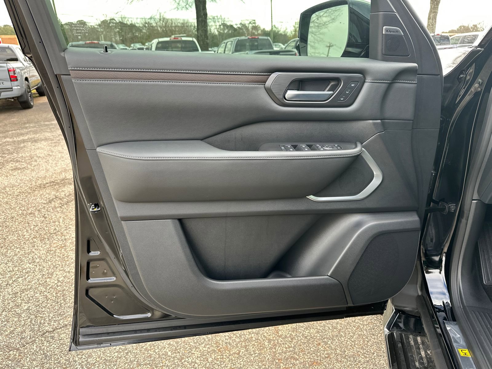 New 2026 Nissan Armada Platinum Reserve AWD/4WD image 10