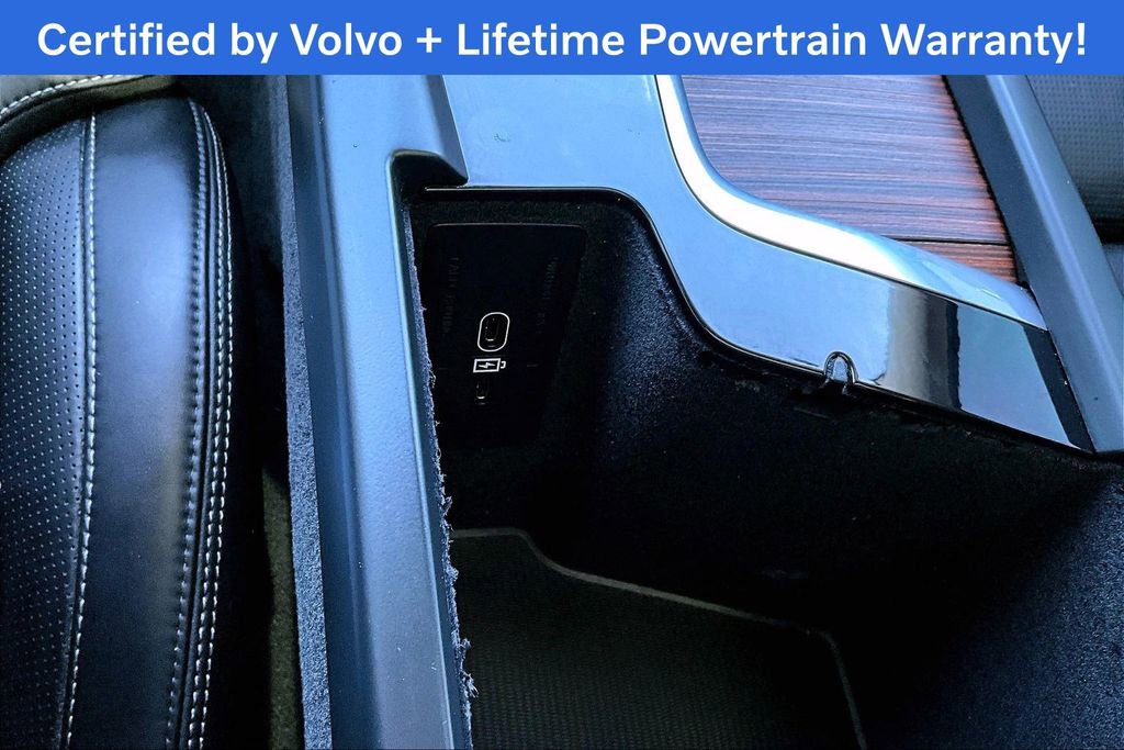 Used 2023 Volvo XC60 B6 Ultimate image 33