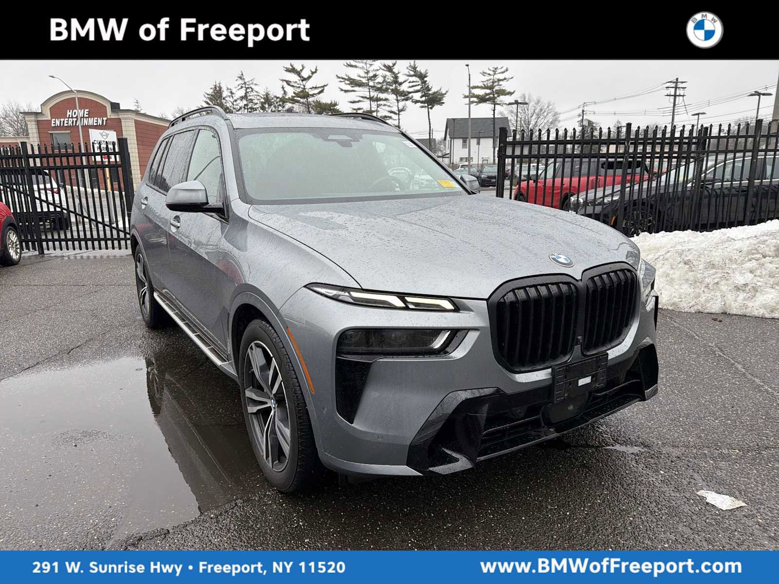 Certified 2024 BMW X7 xDrive40i w/ M Sport Package image 1