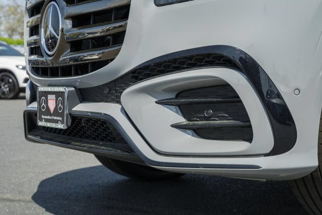 New 2026 Mercedes-Benz GLS 450 4MATIC image 15