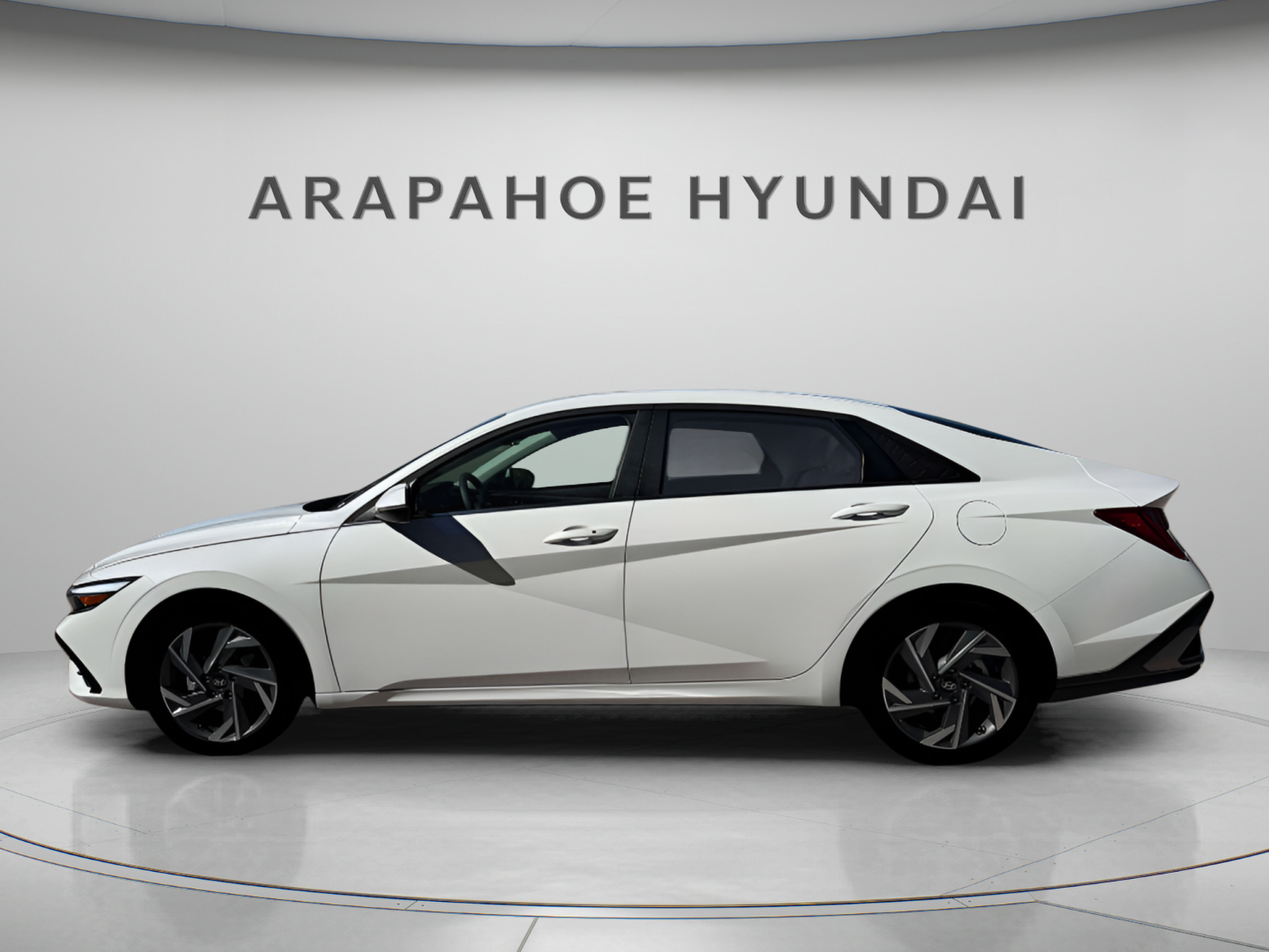 New 2026 Hyundai Elantra Limited FWD image 2