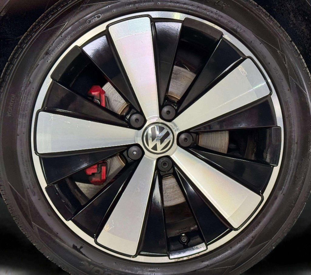 Used 2012 Volkswagen Beetle Turbo image 28