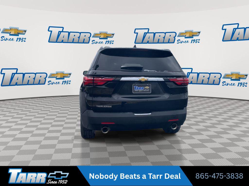 Used 2023 Chevrolet Traverse LS image 7