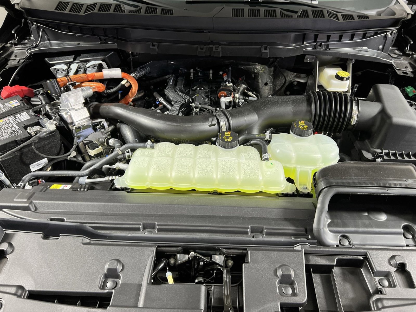 New 2026 Ford F150 Platinum w/ Equipment Group 702A High image 27