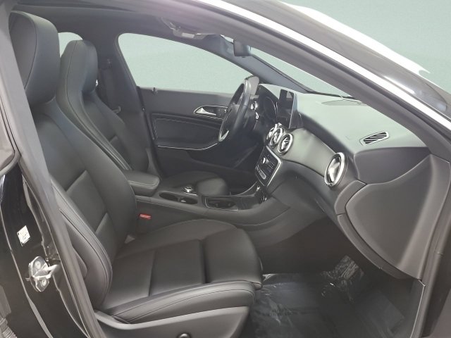 Used 2019 Mercedes-Benz CLA 250 4MATIC image 14