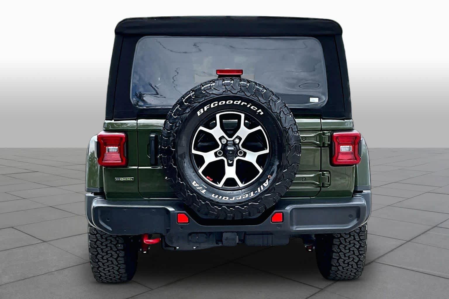 Used 2021 Jeep Wrangler Unlimited Rubicon AWD/4WD image 5
