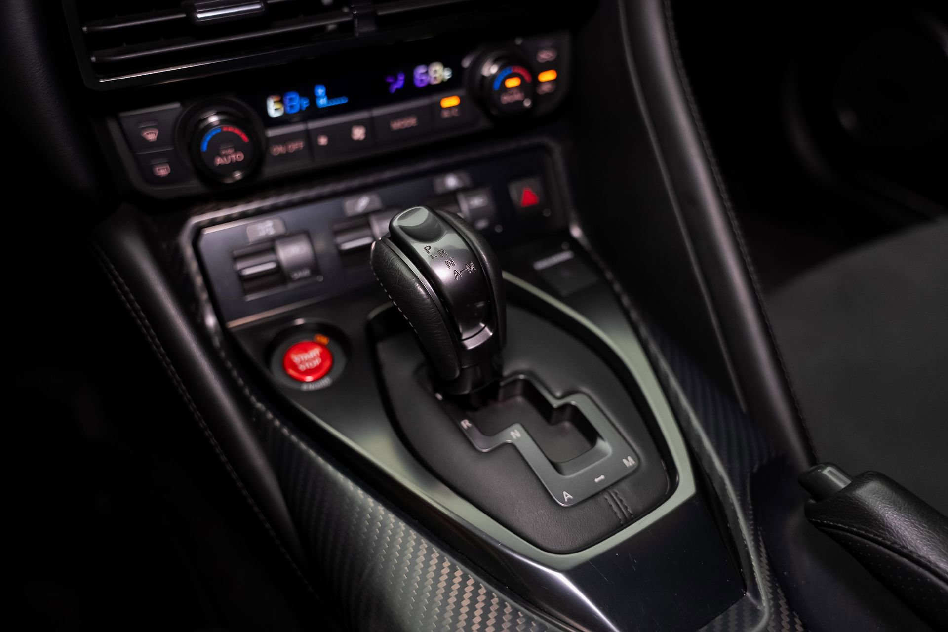 Used 2019 Nissan GT-R Premium AWD/4WD image 53