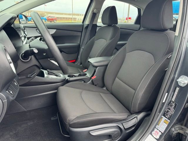 Used 2024 Kia Forte LXS FWD image 17