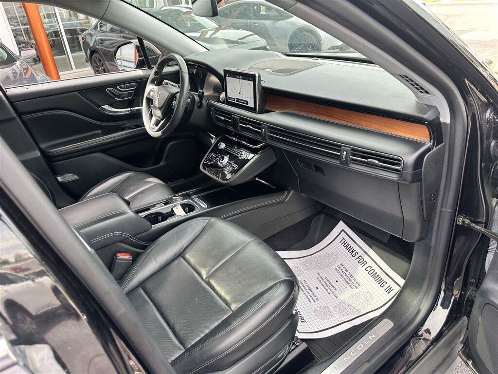 Used 2020 Lincoln Corsair Reserve w/ Equipment Group 201A AWD/4WD image 16