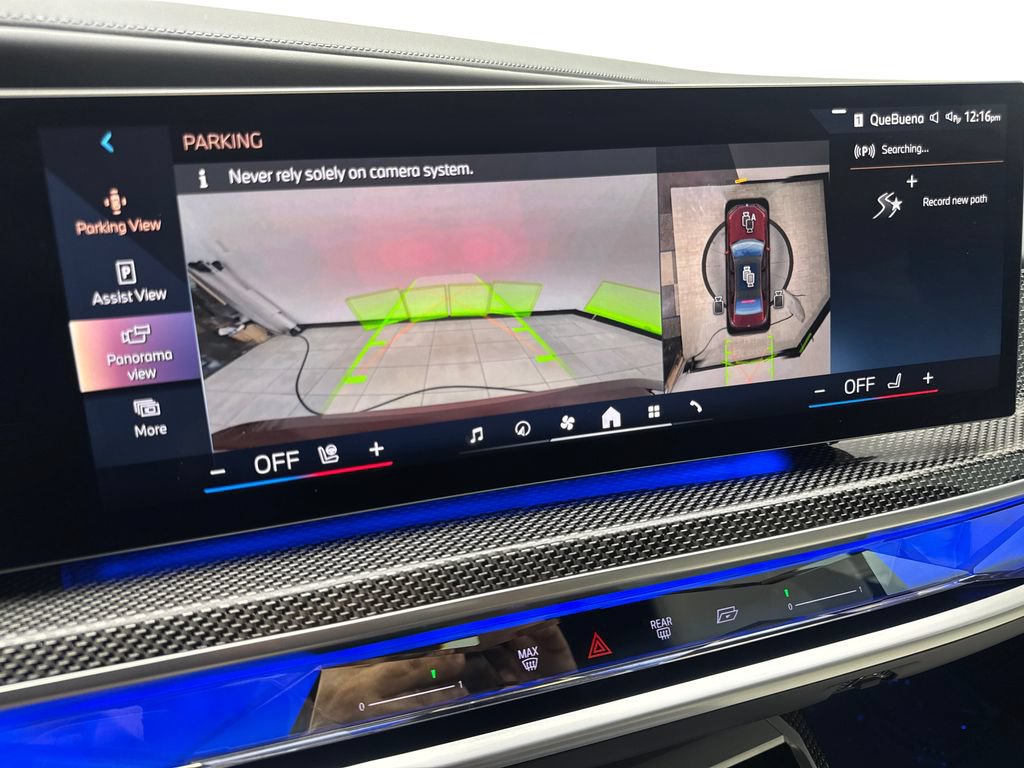 Used 2023 BMW i7 xDrive60 AWD/4WD image 63