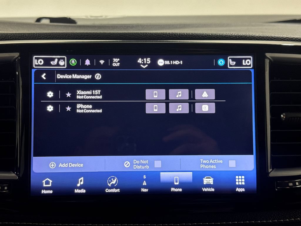 Used 2024 Chrysler Pacifica Limited FWD image 30