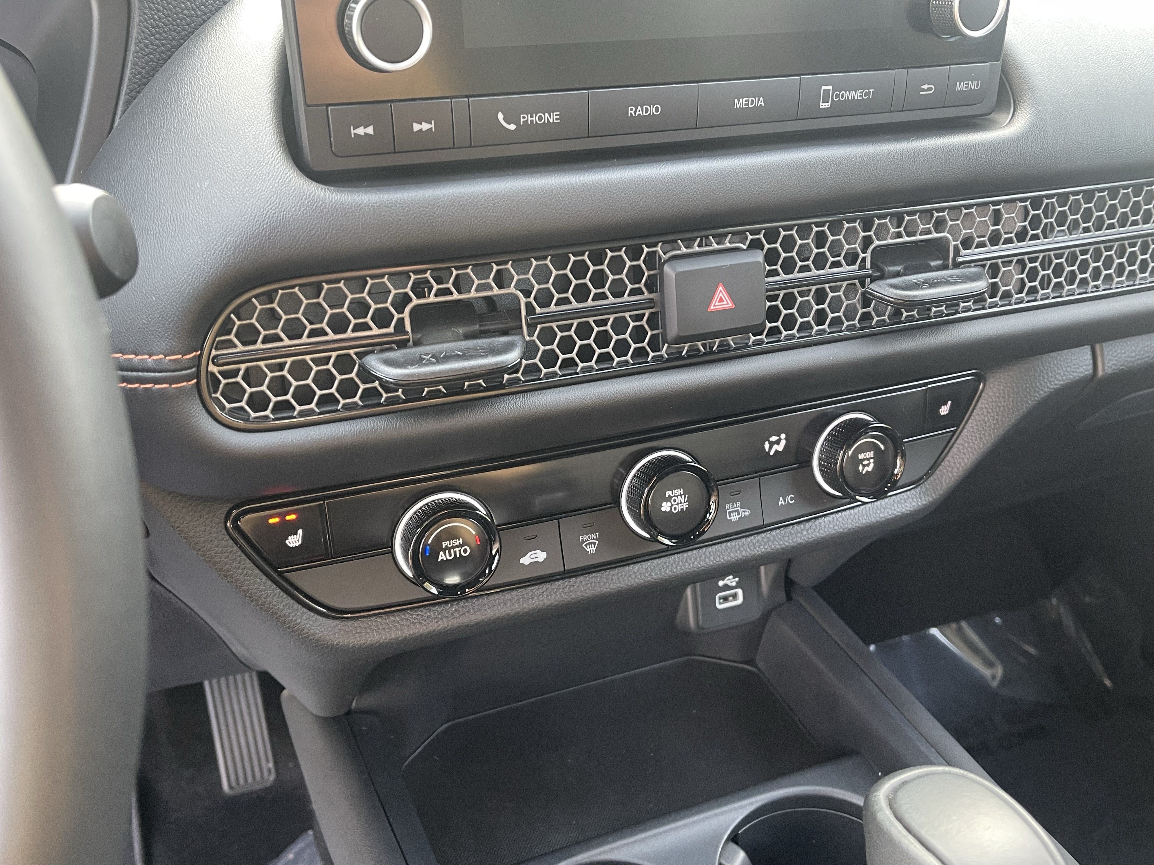 Used 2025 Honda HR-V Sport image 23