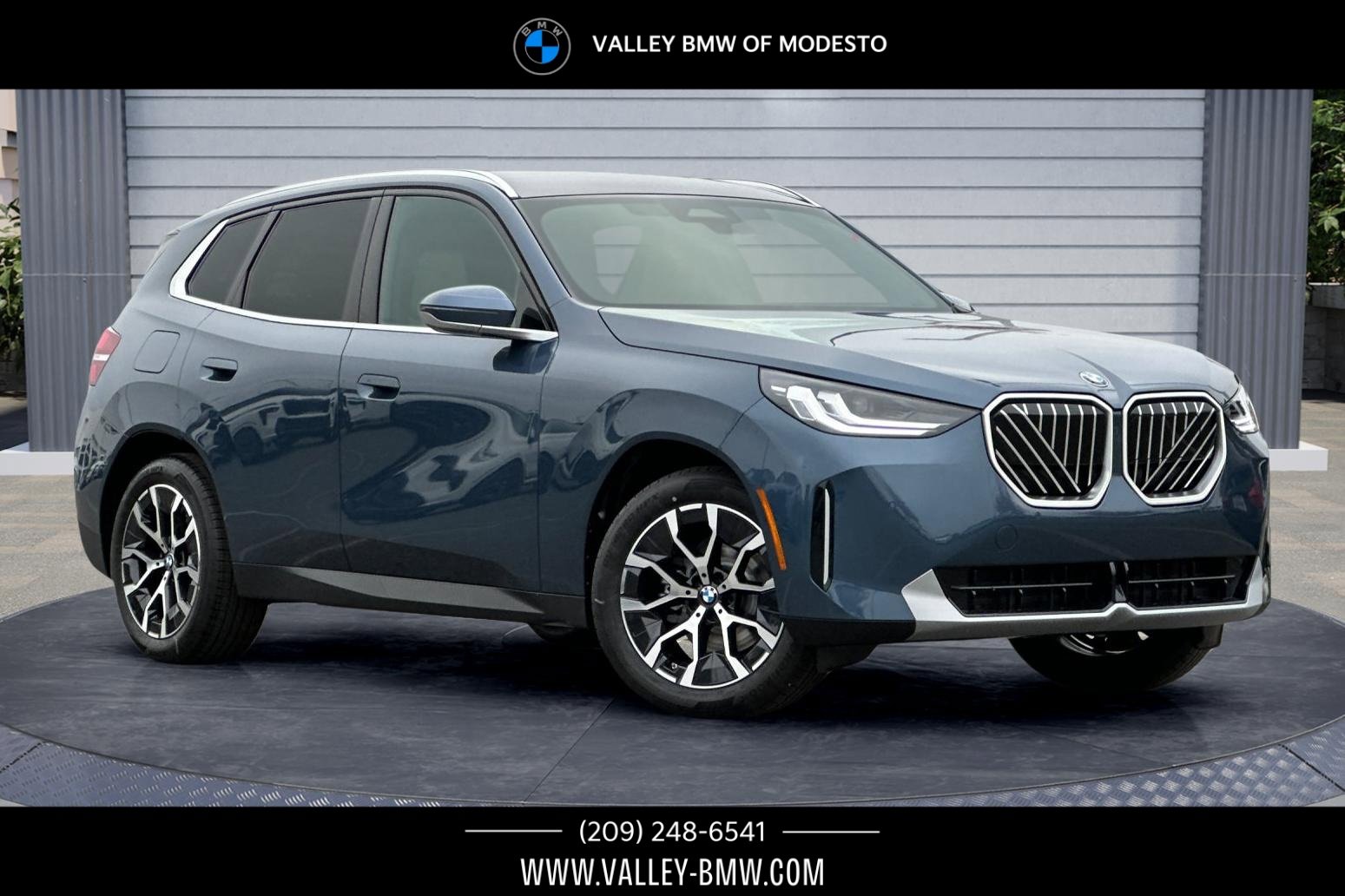 New 2026 BMW X3 xDrive30 w/ Convenience Package