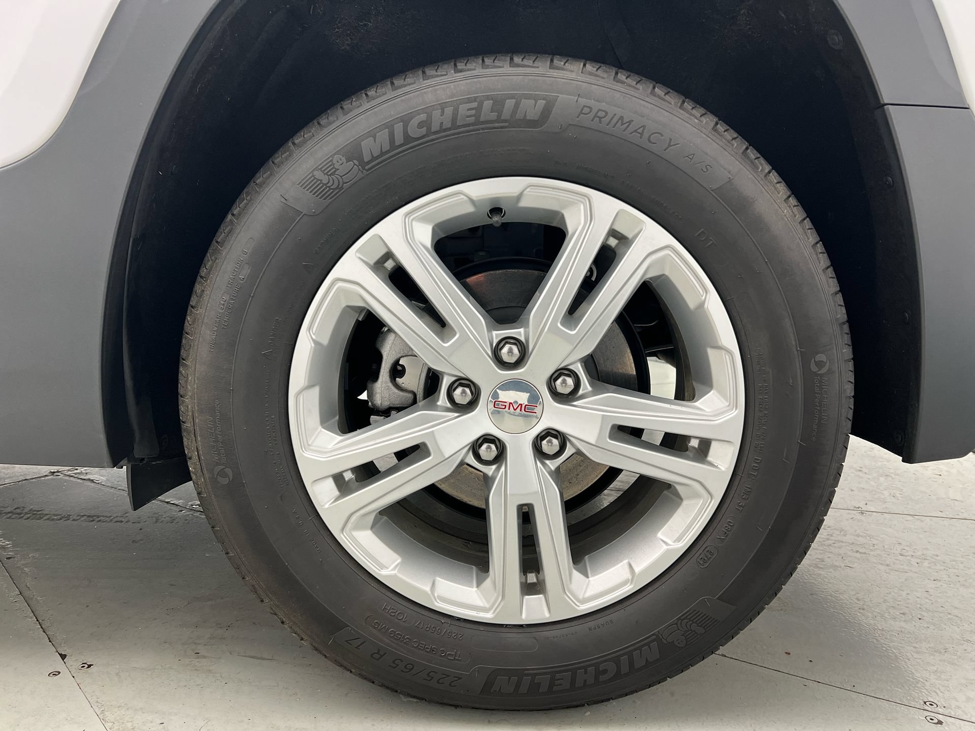 Used 2022 GMC Terrain SLE FWD image 23
