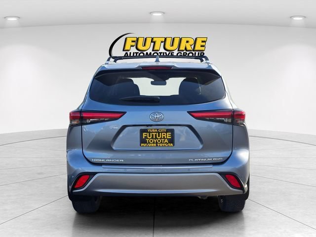Used 2021 Toyota Highlander Platinum AWD/4WD image 6