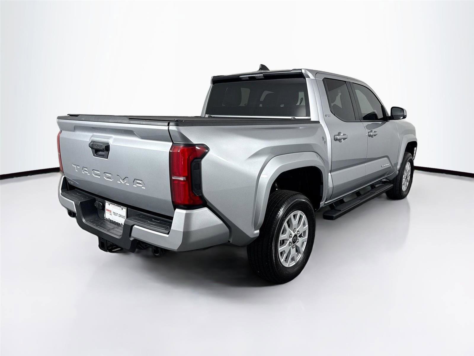 Certified 2025 Toyota Tacoma SR5 image 2