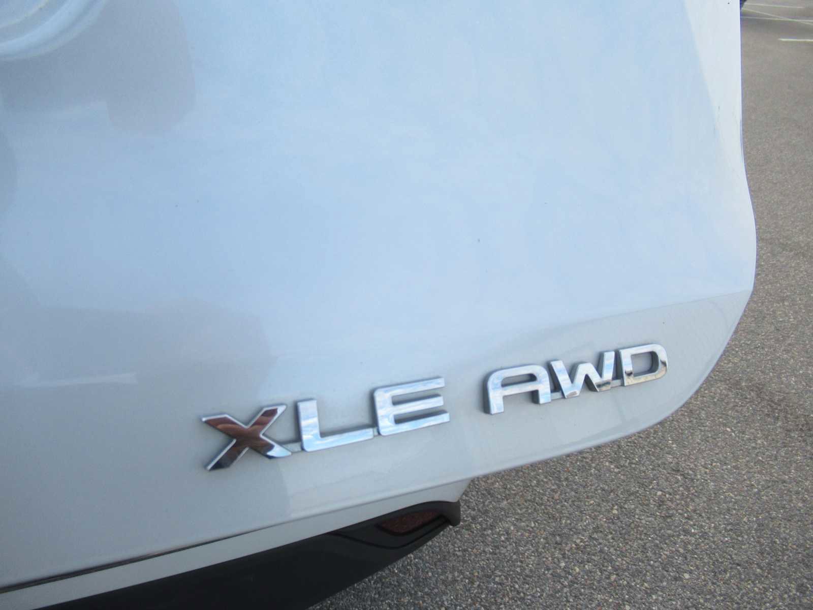 Used 2022 Toyota Highlander XLE image 20