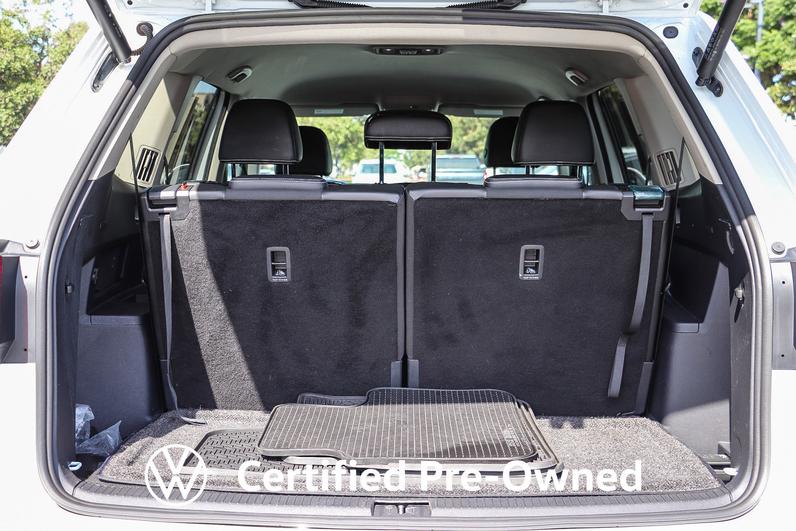 Certified 2023 Volkswagen Atlas SE w/ Black Wheel Package FWD image 28