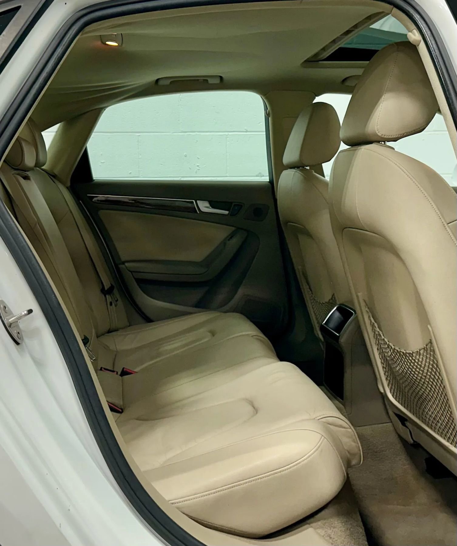 Used 2011 Audi A4 2.0T Premium image 19